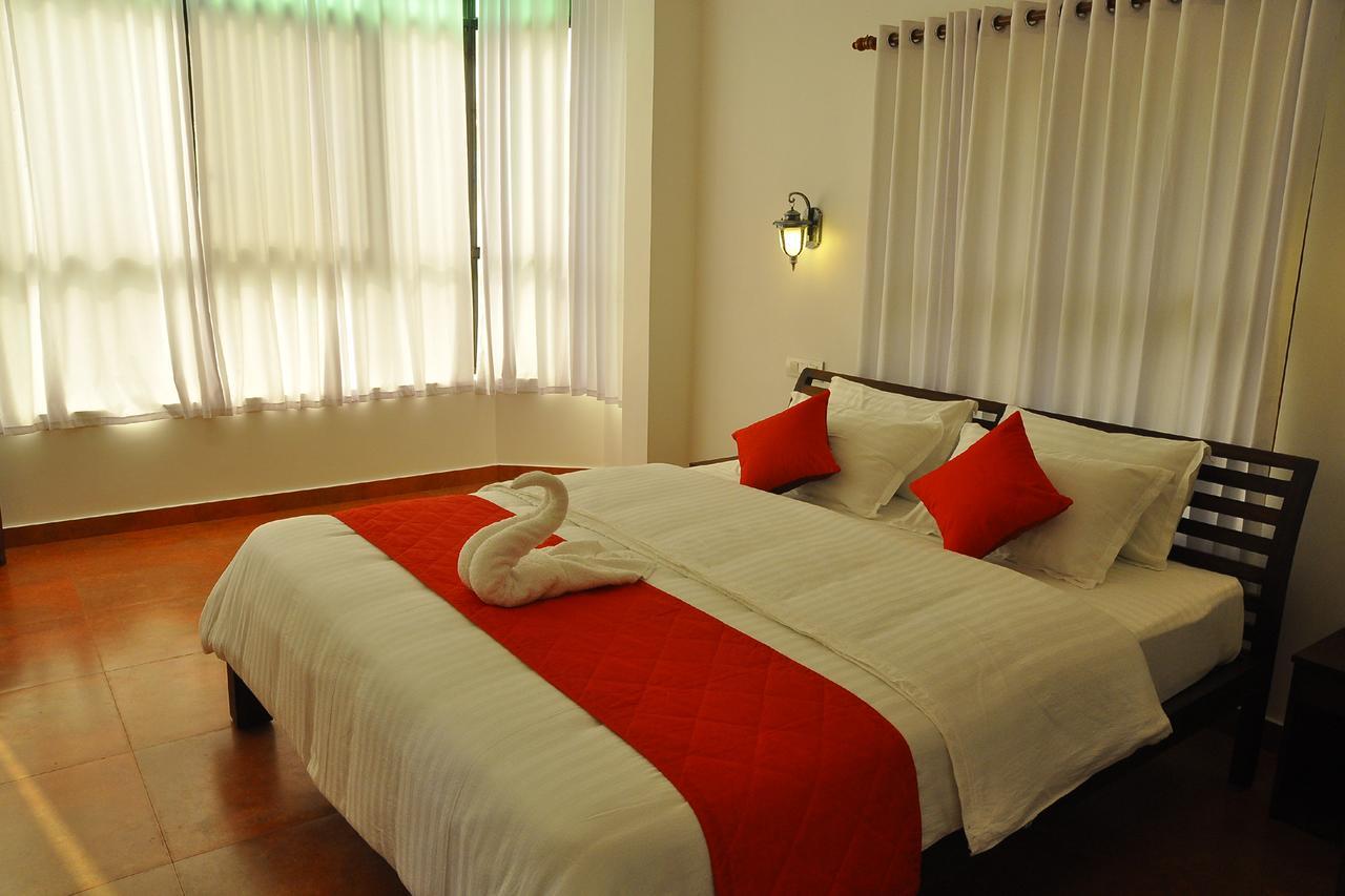 Palm Beach Villa Cherai Beach Exterior photo