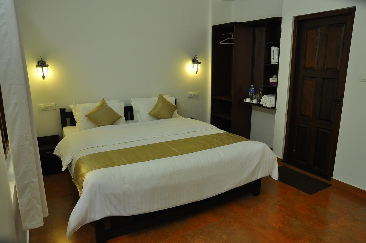 Palm Beach Villa Cherai Beach Exterior photo