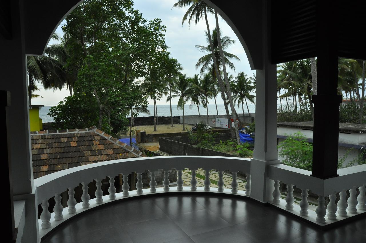 Palm Beach Villa Cherai Beach Exterior photo