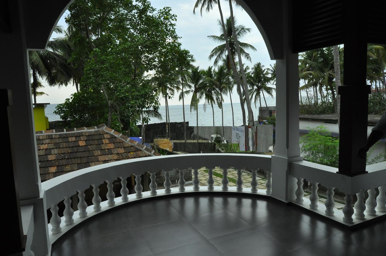 Palm Beach Villa Cherai Beach Exterior photo