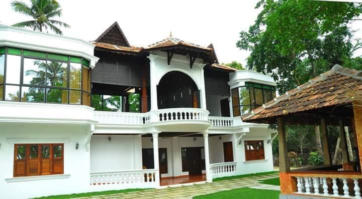 Palm Beach Villa Cherai Beach Exterior photo